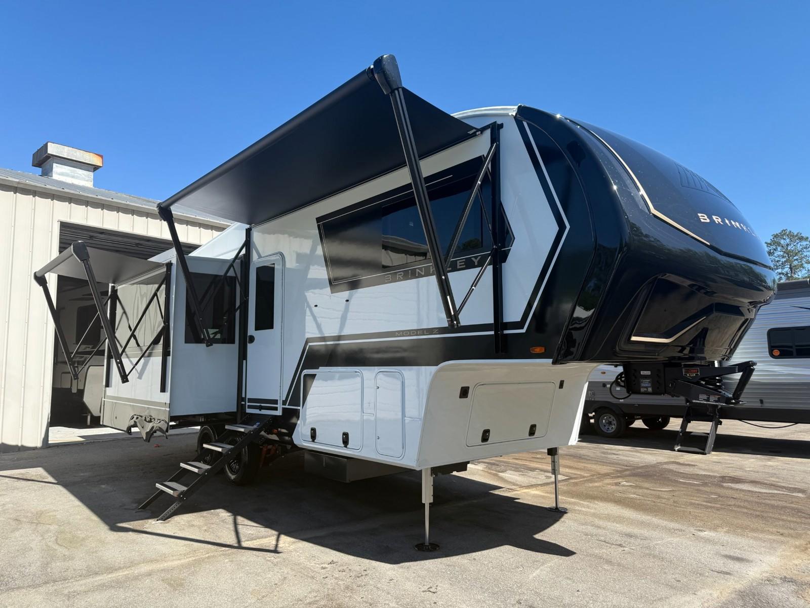 2026 Brinkley Model Z 2700