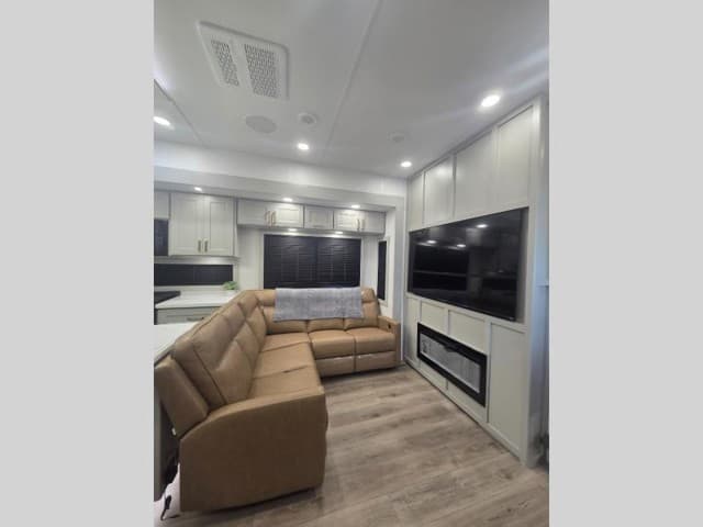 2026 Brinkley RV 2026 Brinkley RV Model G - thumbnail 11