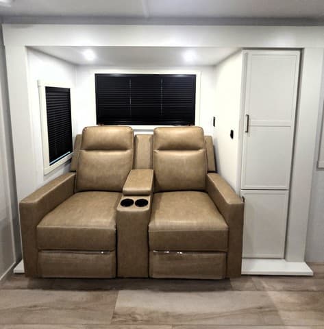 2026 Brinkley RV 2026 Brinkley RV Model IX - thumbnail 7