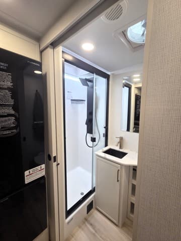 2026 Brinkley RV 2026 Brinkley RV Model IX - thumbnail 10