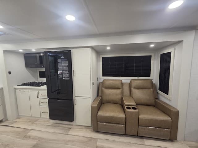 2026 Brinkley RV 2026 Brinkley RV Model I - thumbnail 9