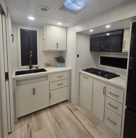 2026 Brinkley RV 2026 Brinkley RV Model I - thumbnail 11