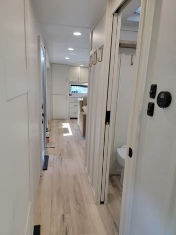 2026 Brinkley RV 2026 Brinkley RV Model I - thumbnail 10