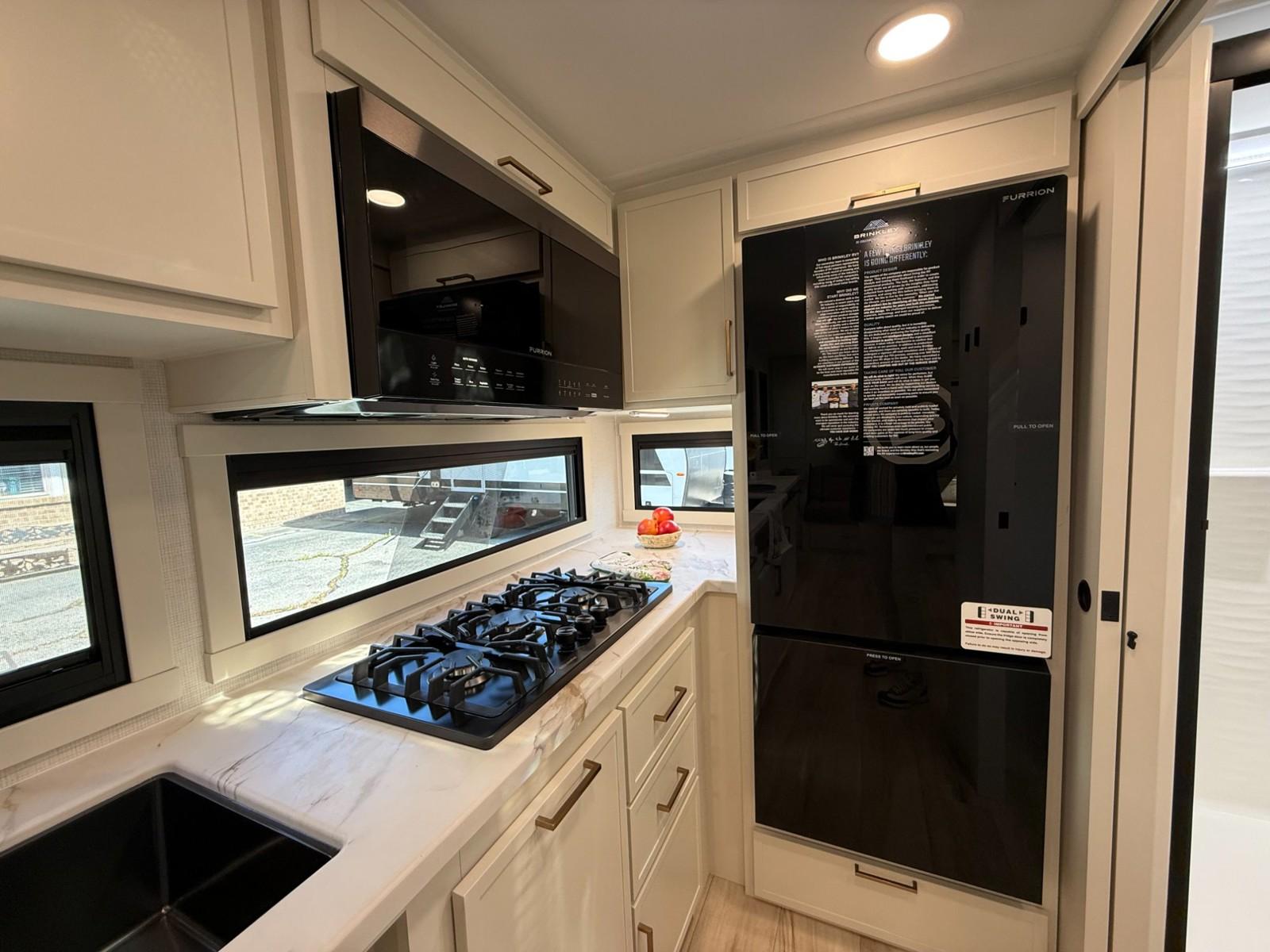 2026 Brinkley RV 2026 Brinkley RV Model IX - thumbnail 7