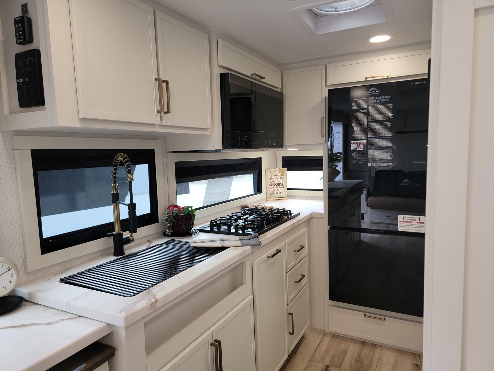 2026 Brinkley RV 2026 Brinkley RV Model Ix - thumbnail 22