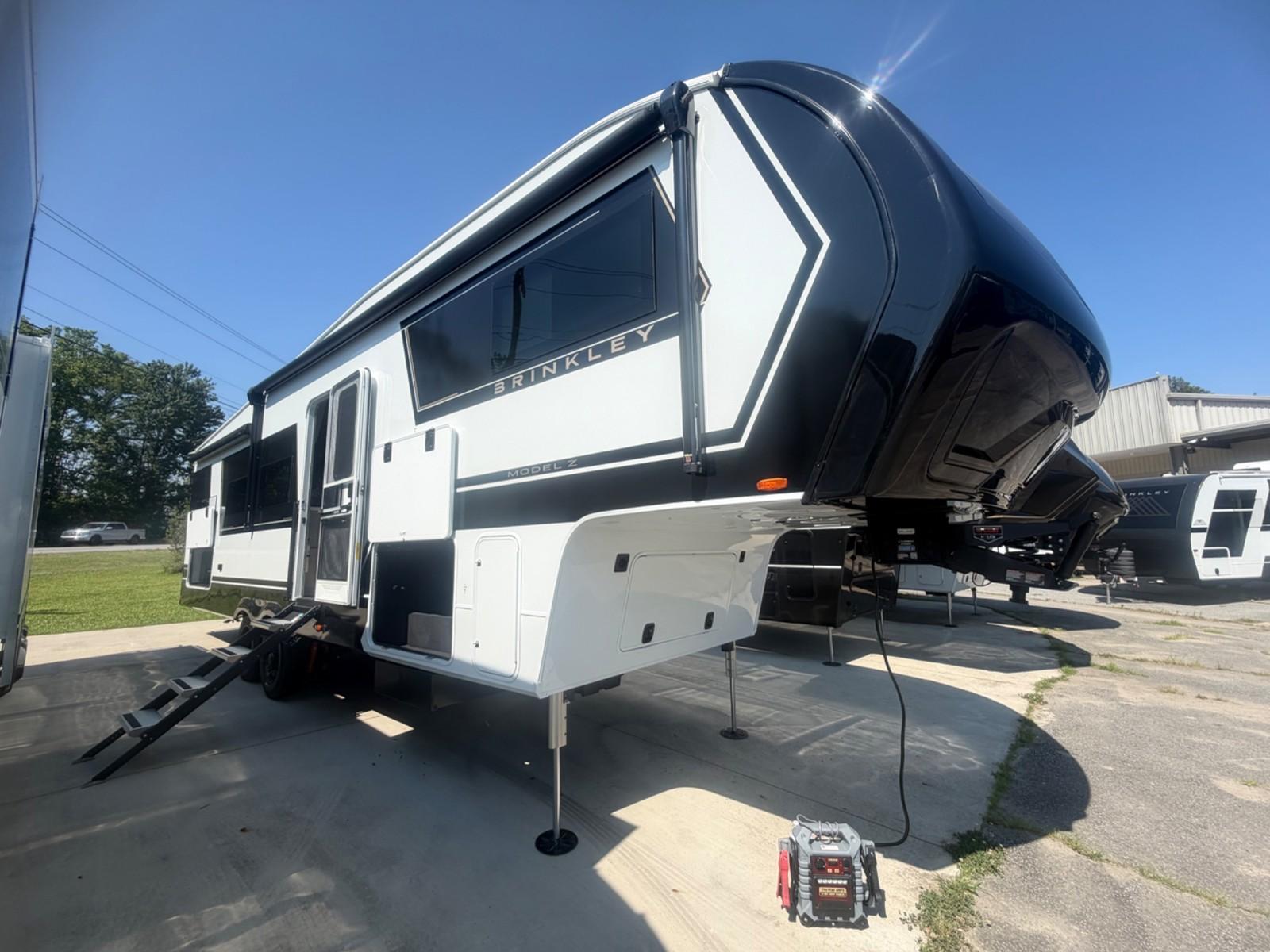 2026 Brinkley Model Z 2810