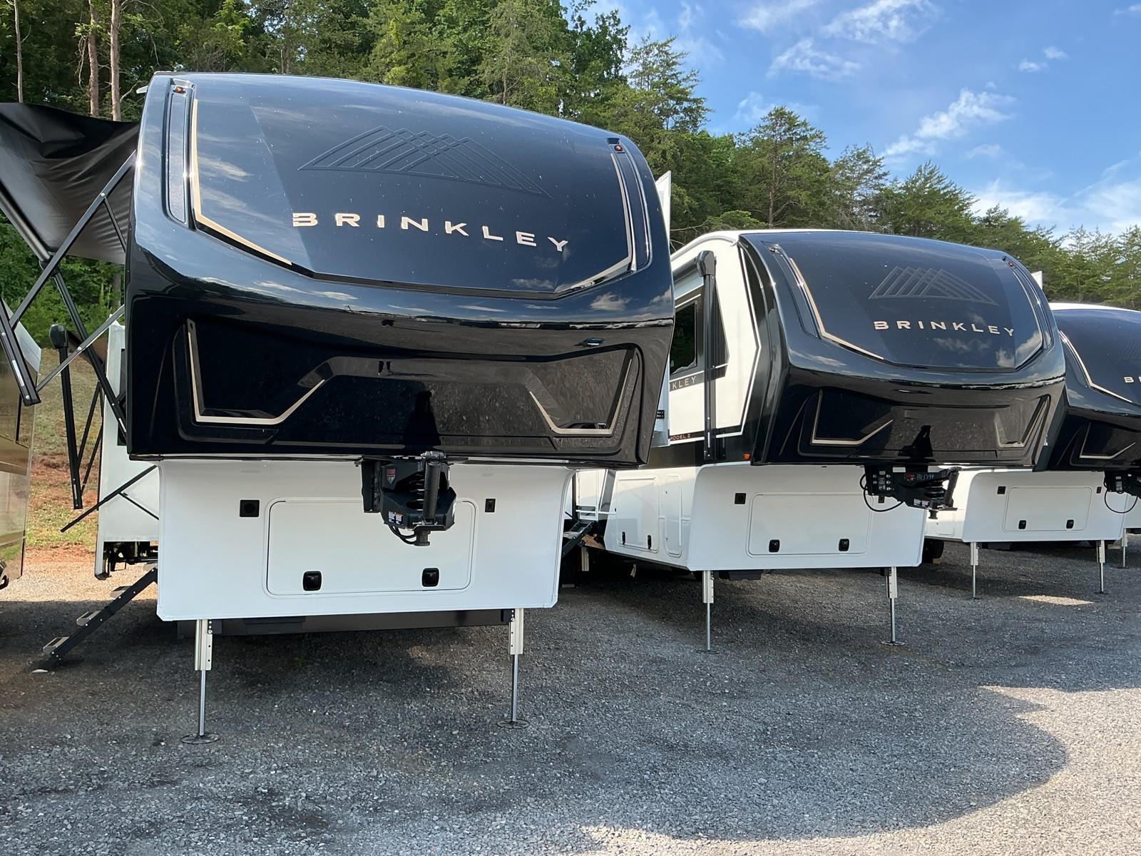 2026 Brinkley 2026 Brinkley Model Z - thumbnail 23