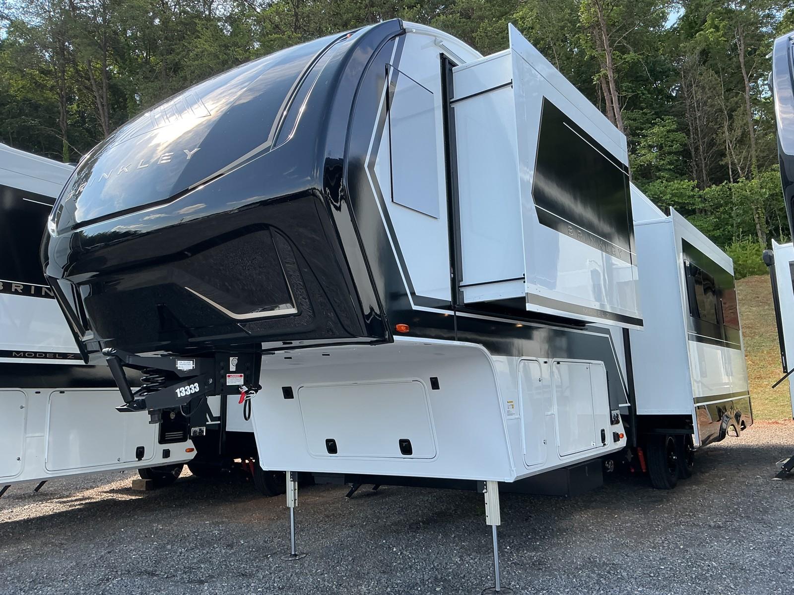 2026 Brinkley 2026 Brinkley Model Z - thumbnail 25
