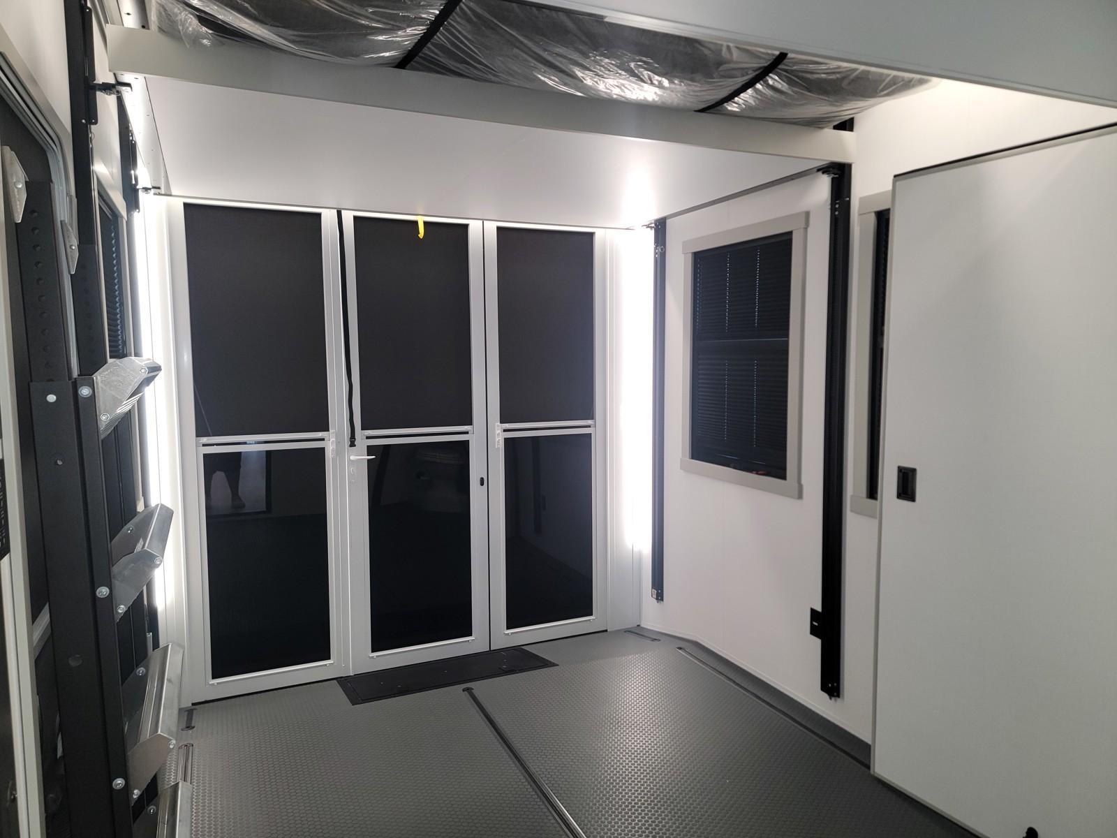 2026 Brinkley 2026 Brinkley Model G - thumbnail 32