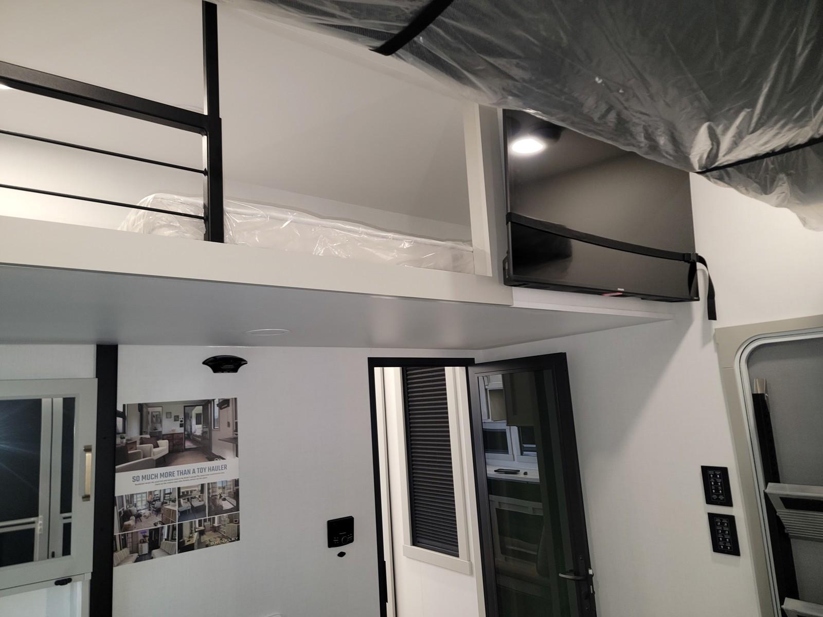 2026 Brinkley 2026 Brinkley Model G - thumbnail 34