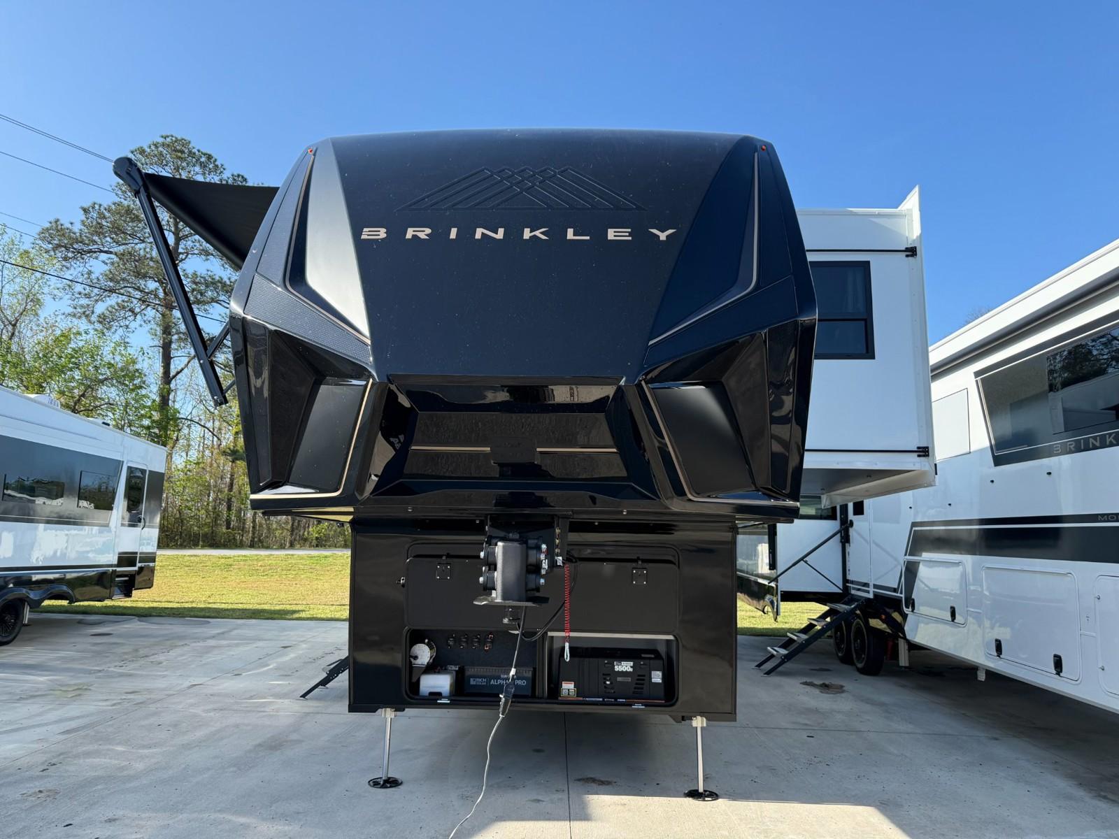 2026 Brinkley RV 2026 Brinkley RV Model G - thumbnail 3