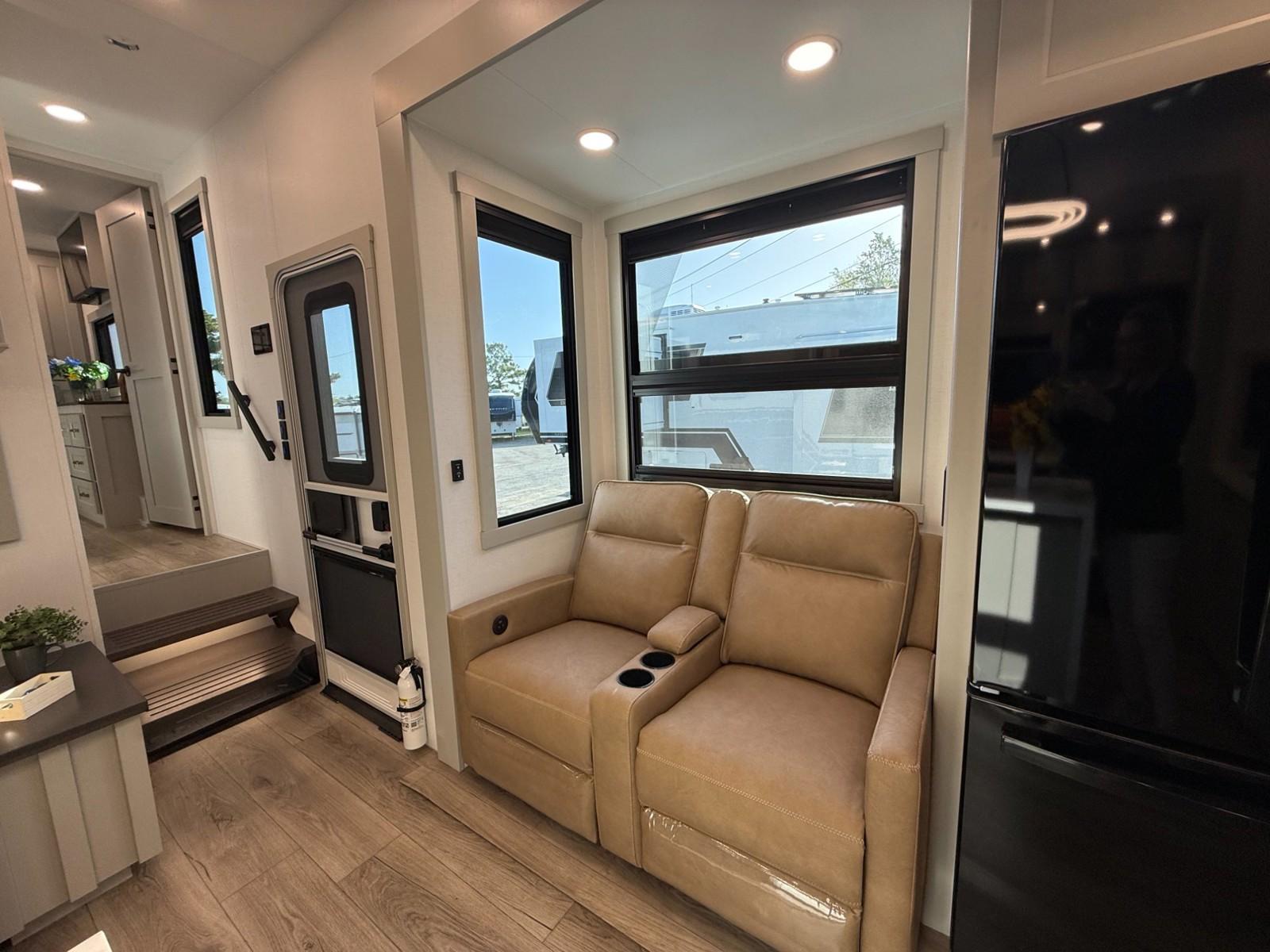 2026 Brinkley RV 2026 Brinkley RV Model G - thumbnail 17