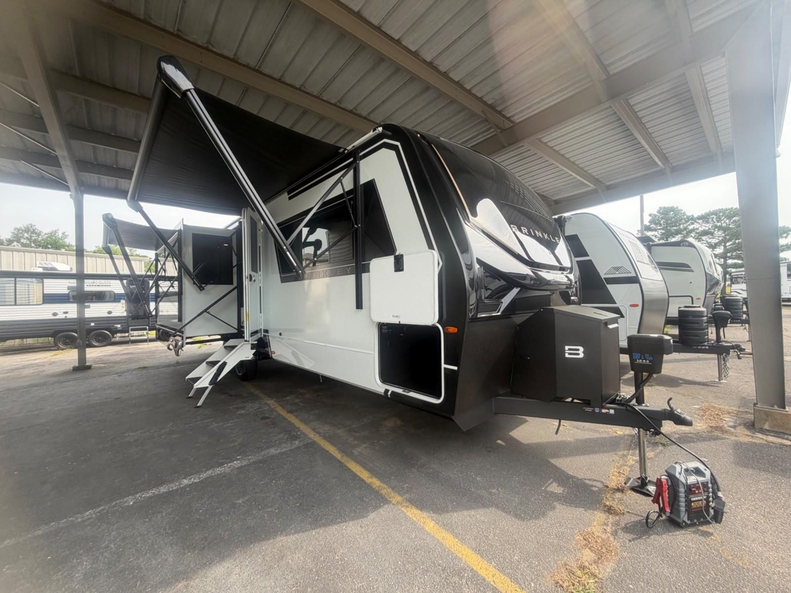 2027 Brinkley Model Z Air 297