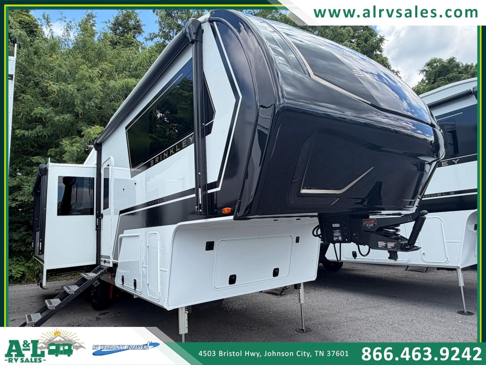 2027 Brinkley Model Z 2900