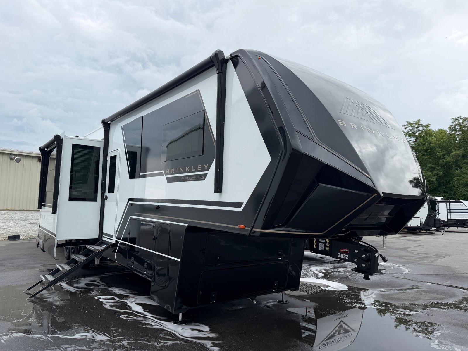 2026 Brinkley Model Gx 4000x