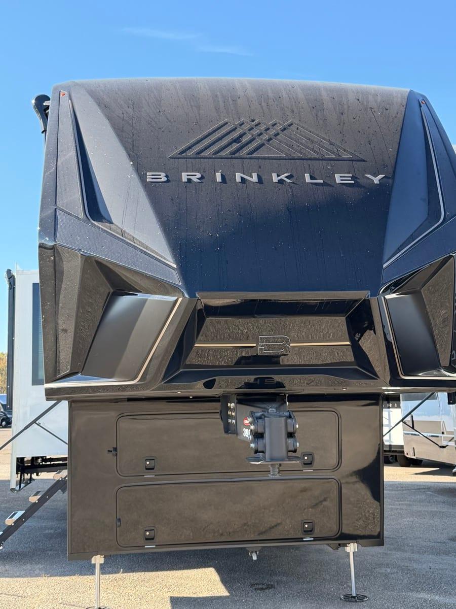 2027 Brinkley RV 2027 Brinkley RV Model Gx - thumbnail 3
