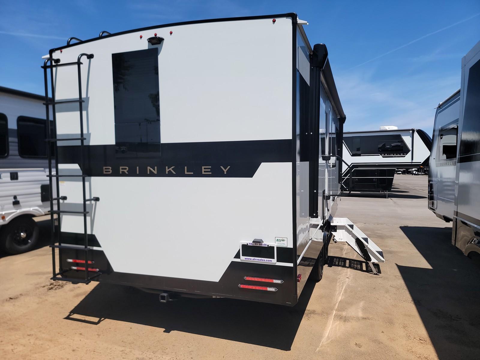 2027 Brinkley 2027 Brinkley Model IX - thumbnail 5