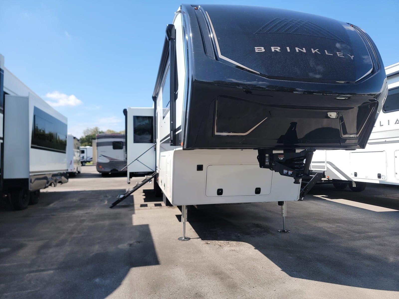2027 Brinkley Model Z 3510