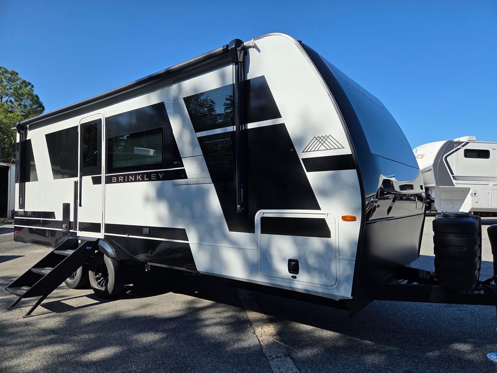 2027 Brinkley Model I 235