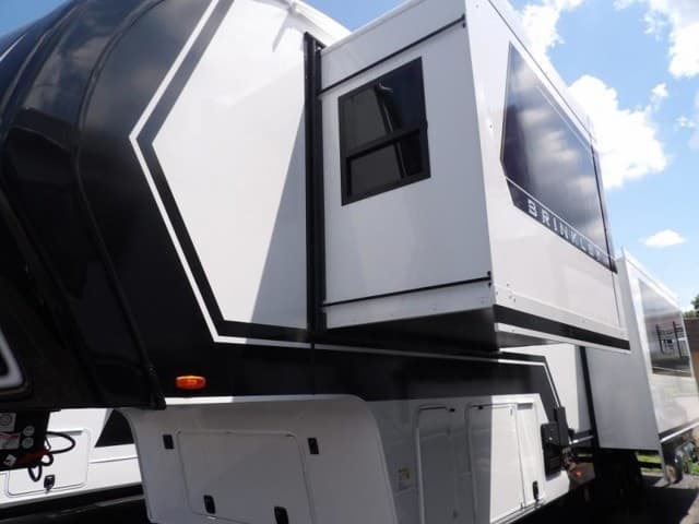 2026 Brinkley RV 2026 Brinkley RV Model Z - thumbnail 3