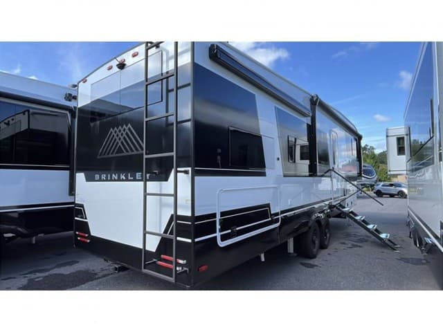 2026 Brinkley RV 2026 Brinkley RV Model Z - thumbnail 4
