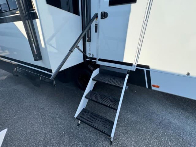 2026 Brinkley RV 2026 Brinkley RV Model Z Air - thumbnail 8