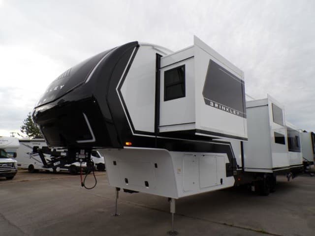 2026 Brinkley RV 2026 Brinkley RV Model Z - thumbnail 3