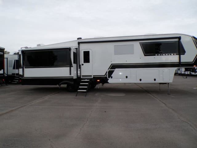 2026 Brinkley RV 2026 Brinkley RV Model Z - thumbnail 7