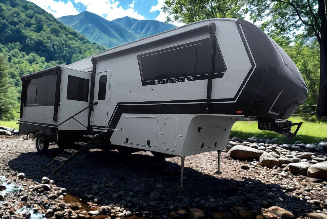 2026 Brinkley Model Z 3515