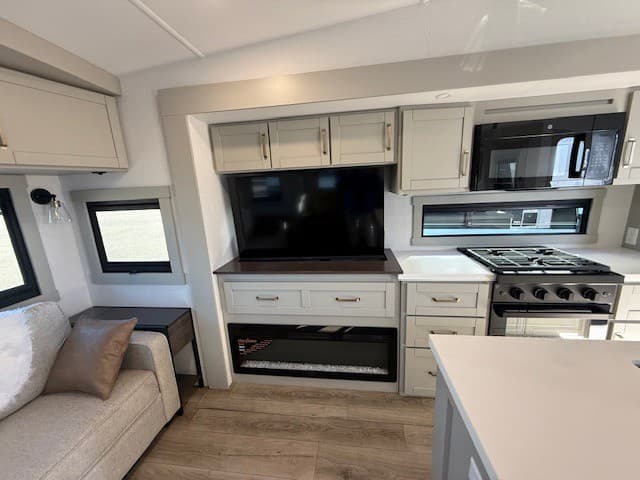 2026 Brinkley RV 2026 Brinkley RV Model Z - thumbnail 7