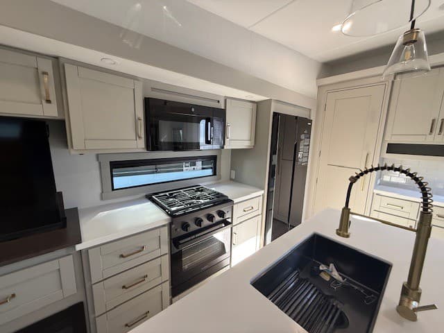 2026 Brinkley RV 2026 Brinkley RV Model Z - thumbnail 8