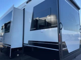 2026 Brinkley RV 2026 Brinkley RV Model Z - thumbnail 3