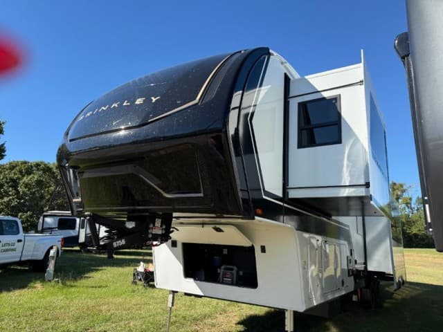 2026 Brinkley RV 2026 Brinkley RV Model Z - thumbnail 4