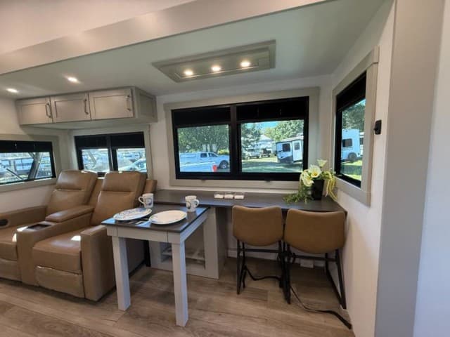 2026 Brinkley RV 2026 Brinkley RV Model Z - thumbnail 17