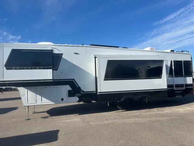 2026 Brinkley RV 2026 Brinkley RV Model Z - thumbnail 4