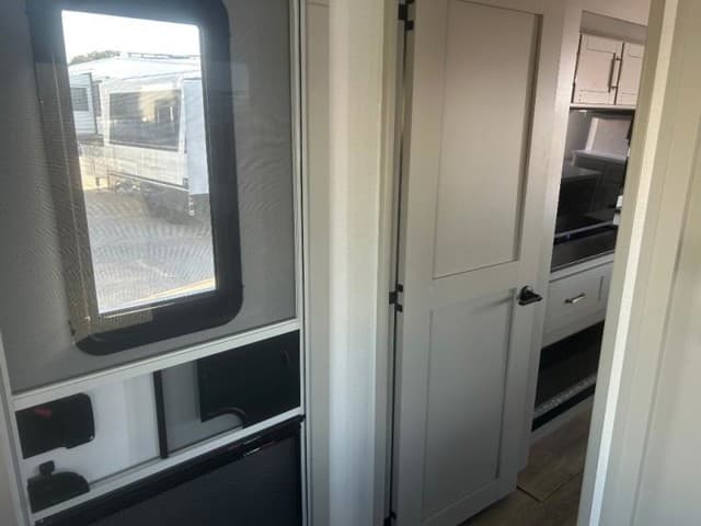 2026 Brinkley RV 2026 Brinkley RV Model Z - thumbnail 6