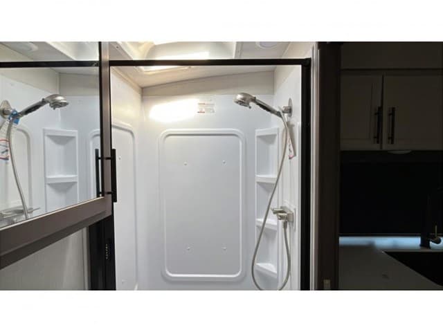 2026 Keystone RV 2026 Keystone RV Cougar Half Ton - thumbnail 13