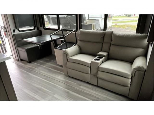 2026 Keystone RV 2026 Keystone RV Keystone Cougar - thumbnail 15