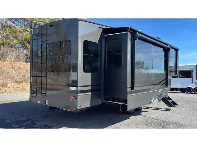 2026 Keystone RV 2026 Keystone RV Keystone Cougar - thumbnail 3