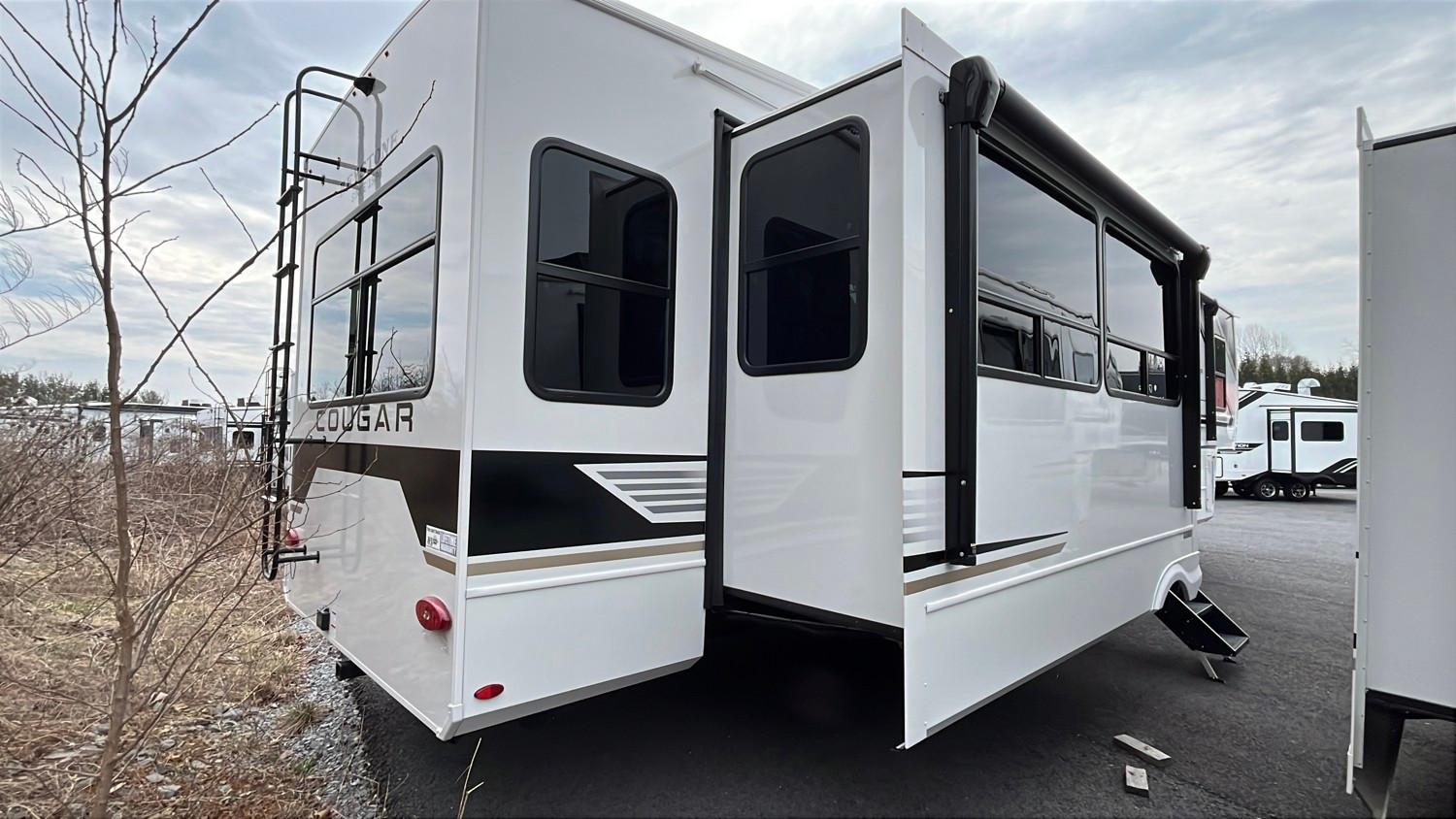 2026 Keystone RV 2026 Keystone RV Keystone Cougar - thumbnail 3