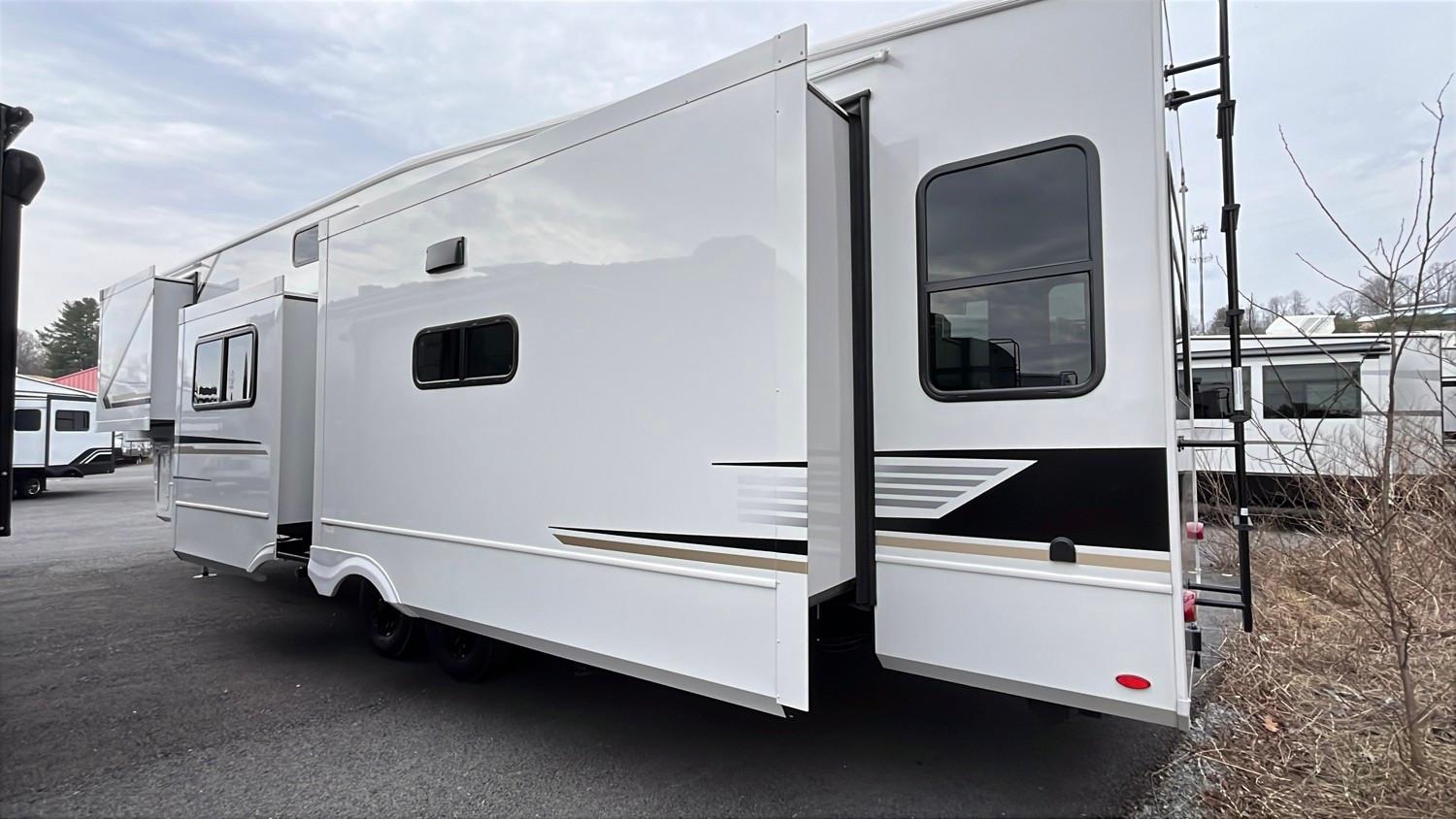 2026 Keystone RV 2026 Keystone RV Keystone Cougar - thumbnail 4