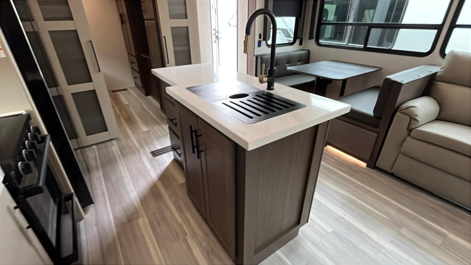 2026 Keystone RV 2026 Keystone RV Keystone Cougar - thumbnail 15