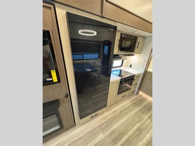 2026 Keystone RV 2026 Keystone RV Cougar Half Ton - thumbnail 22