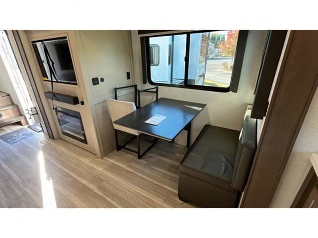 2026 Keystone RV 2026 Keystone RV Cougar Half Ton - thumbnail 14