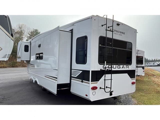 2026 Keystone RV 2026 Keystone RV Keystone Cougar - thumbnail 4