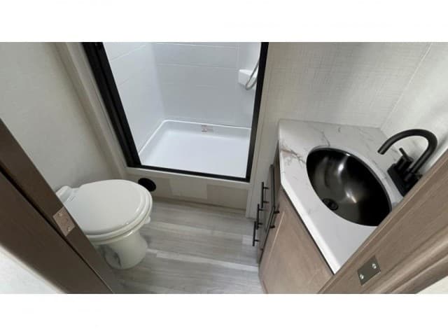 2026 Keystone RV 2026 Keystone RV Cougar Half Ton - thumbnail 18