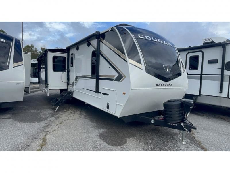 2026 Keystone Cougar Half Ton 29RLP
