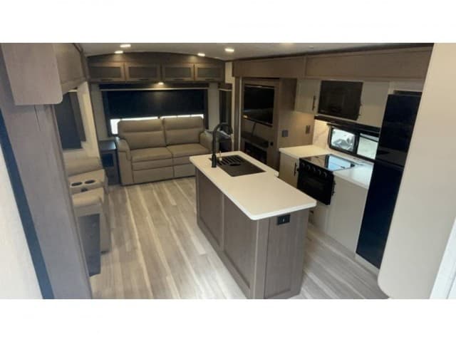 2026 Keystone RV 2026 Keystone RV Cougar Half Ton - thumbnail 11