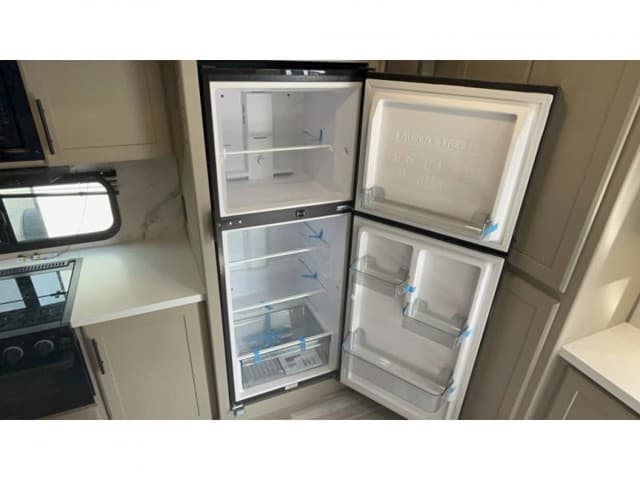 2026 Keystone RV 2026 Keystone RV Cougar Half Ton - thumbnail 16