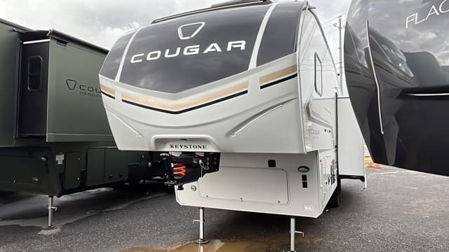 2026 Keystone RV 2026 Keystone RV Cougar Half Ton - thumbnail 5